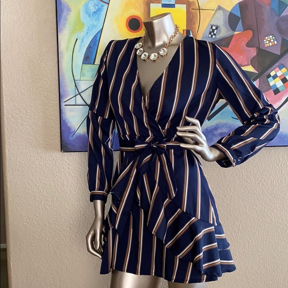 Dresses & Skirts - 5/$10 Cute dress